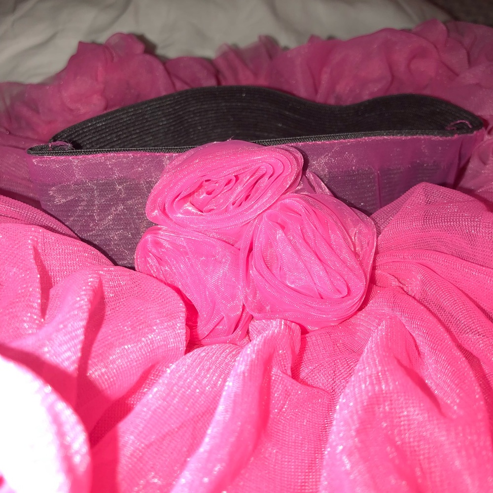 Pink tutu 2T - Picture 3 of 3